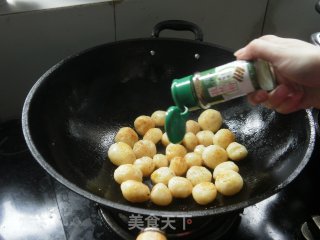 孜然小土豆的做法步骤：4