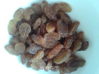 蒸提子蛋糕的做法步骤：1