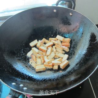 尖椒蒜片肉的做法步骤：4