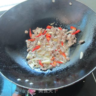 尖椒蒜片肉的做法步骤：7