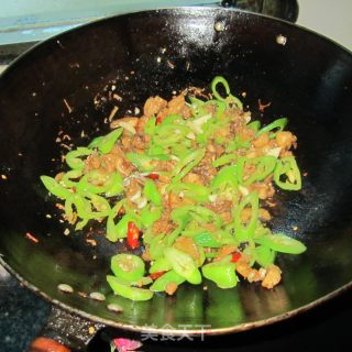 辣炒子鸡的做法步骤：8