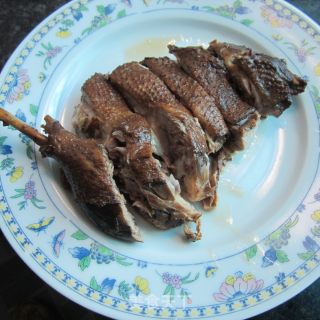 蒜米卤鸡腿的做法步骤：3