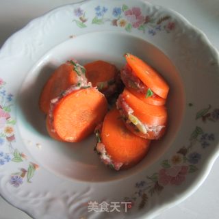 煎红萝卜酿肉的做法步骤：5