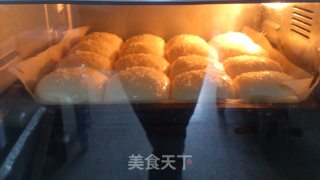 中种椰香豆沙排包的做法步骤：14