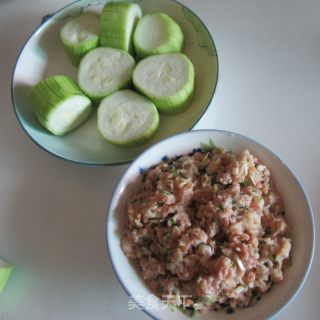 煎丝瓜酿肉的做法步骤：3
