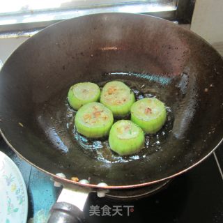 煎丝瓜酿肉的做法步骤：8