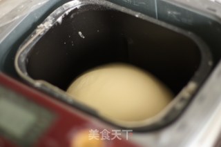 花式豆沙面包的做法步骤：1