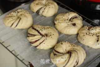 花式豆沙面包的做法步骤：7