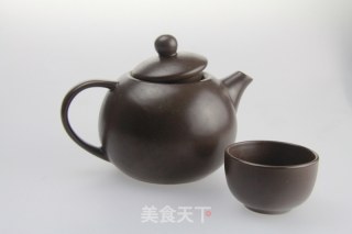 一杯香郁的桂花红茶的做法步骤：2