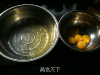 草莓生日蛋糕的做法步骤：2