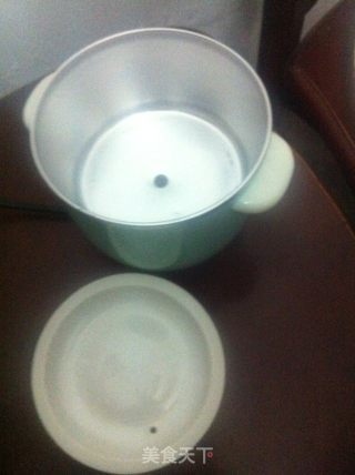 银耳蜂蜜小甜点的做法步骤：2