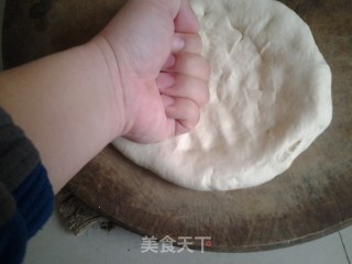 自制手工新疆馕的做法步骤：4