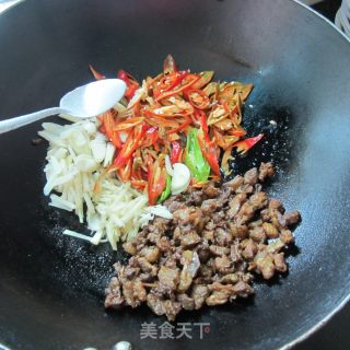姜丝鸭的做法步骤：8