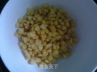 家庭鲜榨玉米汁的做法步骤：1