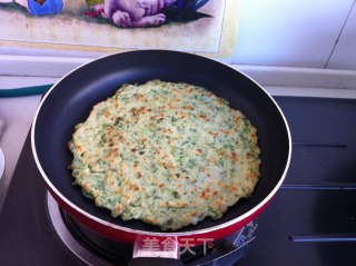 芹菜叶鸡蛋饼的做法步骤：8