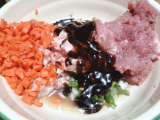 酱香肉龙 初尝试好吃哭！的做法步骤：5