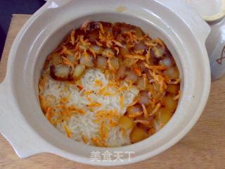 腊肉虾米煲仔饭的做法步骤：7