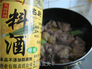 榛蘑炖鸡腿的做法步骤：8