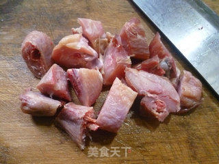 夜开花炒腊鸡腿的做法步骤：4