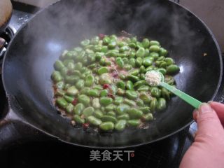 卤汁焖蚕豆的做法步骤：7