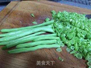 豆角鲜肉大包的做法步骤：2
