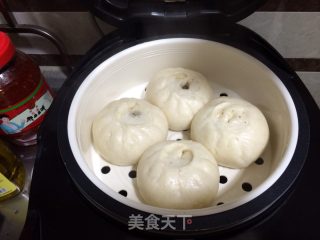 豆角鲜肉大包的做法步骤：7