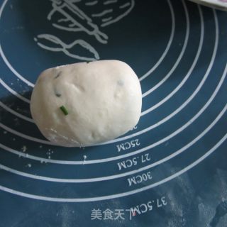 韭菜馅烙饼的做法步骤：2
