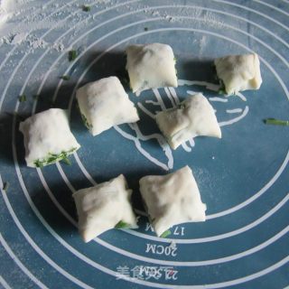 韭菜馅烙饼的做法步骤：7