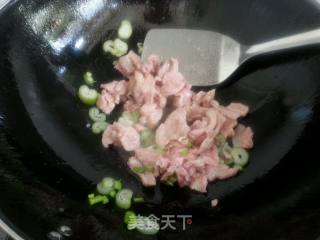 青椒土豆片炒肉的做法步骤：4