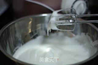 北海道戚风的做法步骤：4