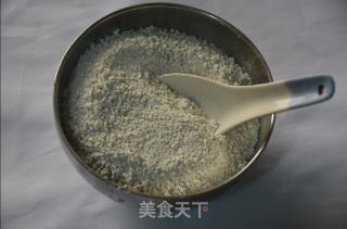 简单版——芋圆糖水的做法步骤：1