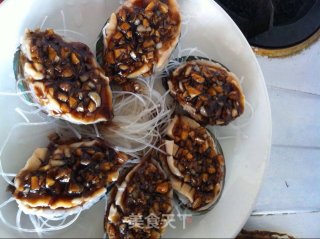 蒜蓉粉丝鲍鱼的做法步骤：4