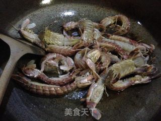 椒盐皮皮虾的做法步骤：2