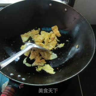 南瓜片炒蛋的做法步骤：4