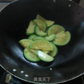 南瓜片炒蛋的做法步骤：6