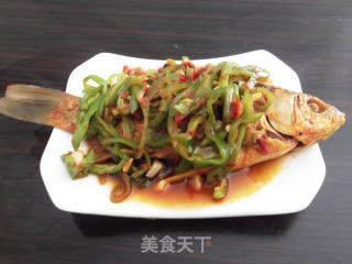 香辣甜鲜的豆瓣鲫鱼的做法步骤：10