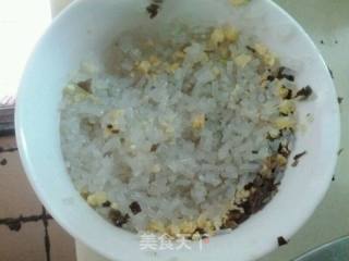 西葫三鲜水饺的做法步骤：4