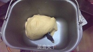 北海道吐司(全蛋低温18小时发酵版)的做法步骤：1