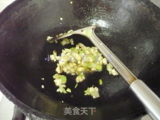 茶树菇炒腊肉的做法步骤：7