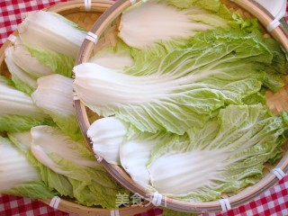 腌酸菜的做法步骤：1