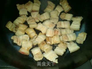五花肉炒豆角的做法步骤：2