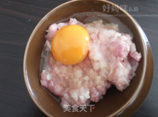 平凡外表下的真心实意——湖北名菜香酥藕夹的做法步骤：3