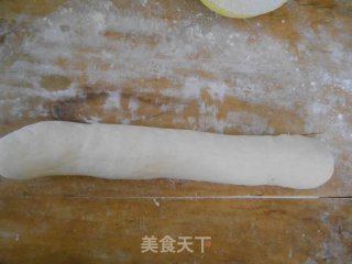 圆白菜包子的做法步骤：1