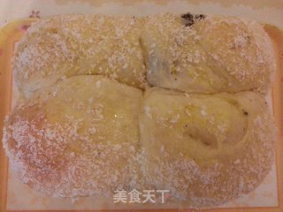用面包机自制面包的做法步骤：11