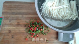 锡纸金针菇的做法步骤：2
