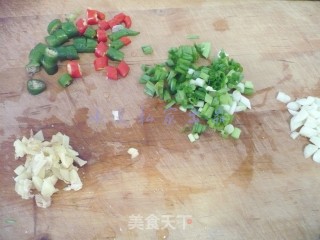 香辣银鱼干的做法步骤：5