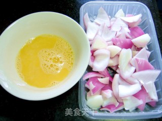 洋葱炒鸡蛋的做法步骤：1
