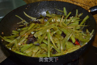 茄汁木耳莴笋丝的做法步骤：5