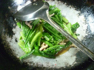 肉丝炒油麦菜的做法步骤：10