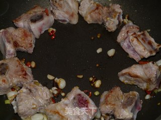 菠萝排骨肉的做法步骤：7